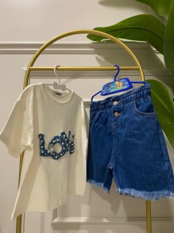 Taş Detaylı LOVE Tişört &...