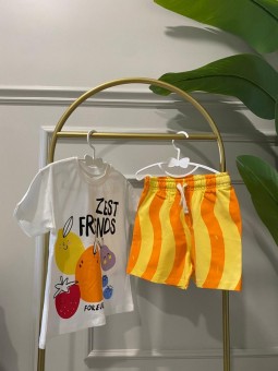 Meyve Baskılı Beyaz  Şortlu...